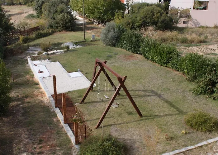 For Families With Children Stinjan, - 7423 Pula