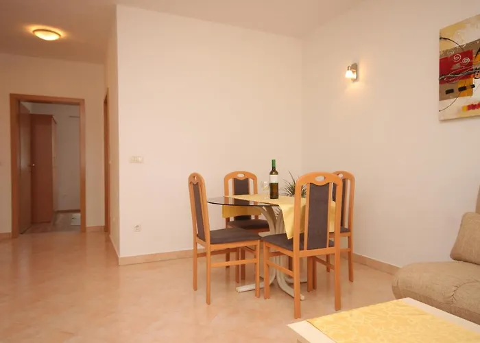 For Families With Children Stinjan, - 7423 Lejlighed